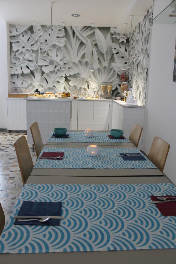 Hotel Esperia Католика Екстериор снимка