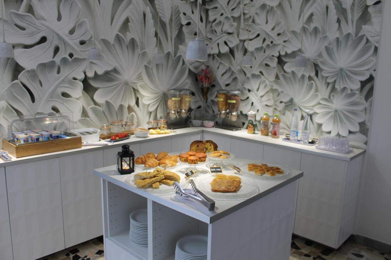 Hotel Esperia Католика Екстериор снимка